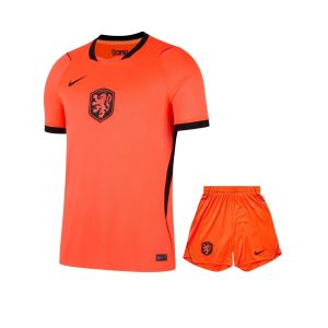 لباس اول هلند 2026